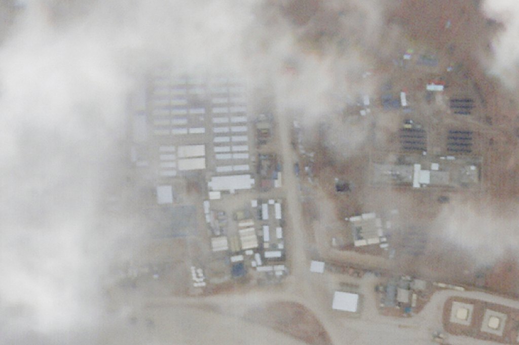 US bolsters defenses around Jordan base as it readies strikes