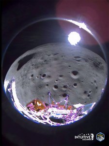 Sideways moon landing to cut private mission for NASA short