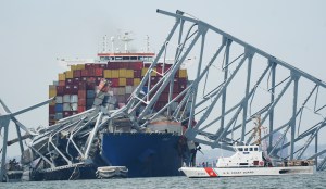 Cops had about 90 seconds to stop traffic before Baltimore bridge fell