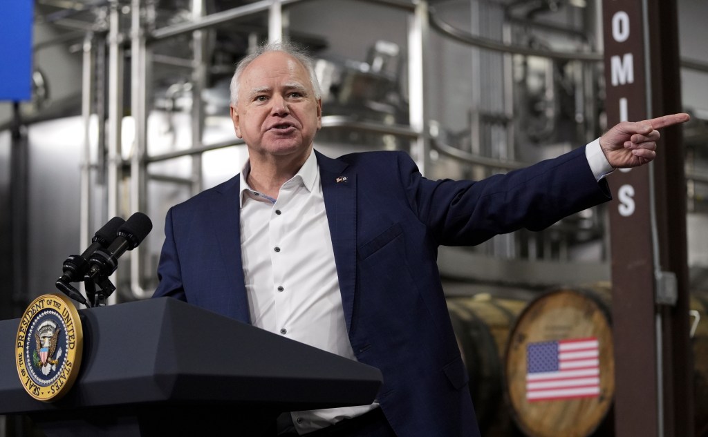 Kamala Harris taps Tim Walz, National Guard veteran, as running mate