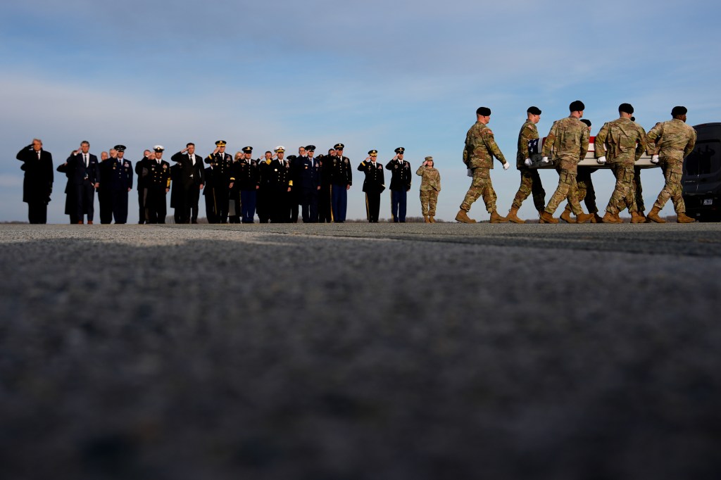 Trump pays tribute to 2 Iowa Guard soldiers, vows retaliation