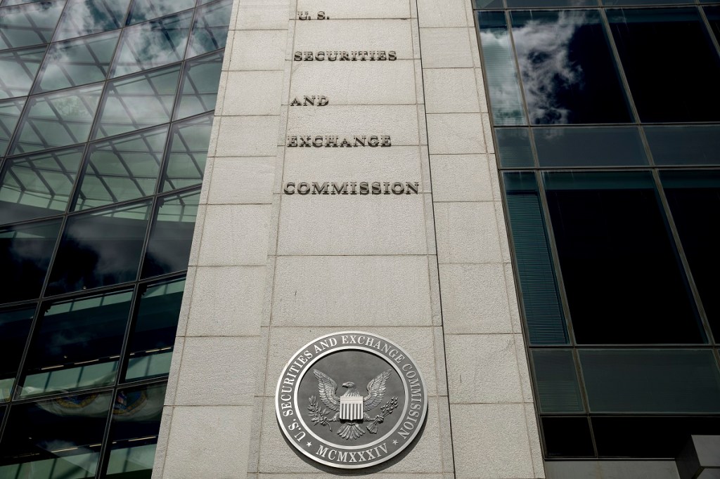 SEC makes $50M exchange for cloud pilot