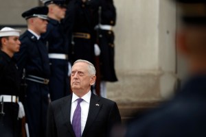 Mattis to visit Ukraine amid tensions with Russia