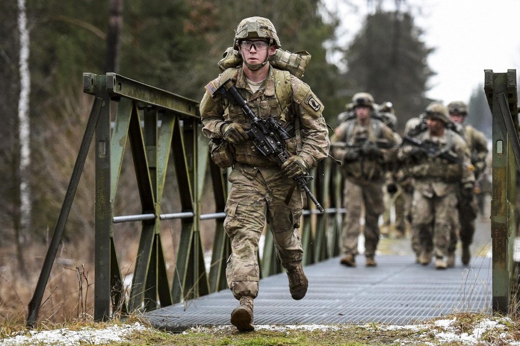 Army end-strength goal gets bump this year, but growth to slow in the future