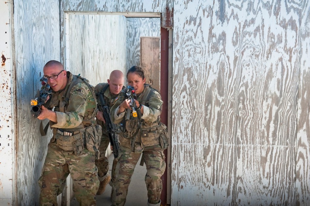 Army adjusts ‘leader first’ policy, plans to integrate women into last 9 brigade combat teams this year