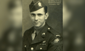 D-Day soldier awarded Distinguished Service Cross after 81 years