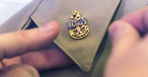 Congrats, Chief! Navy announces FY19 Reserve and FTS CPO selectees