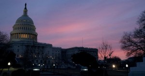 Senators want federal innovation centers to help state and local governments