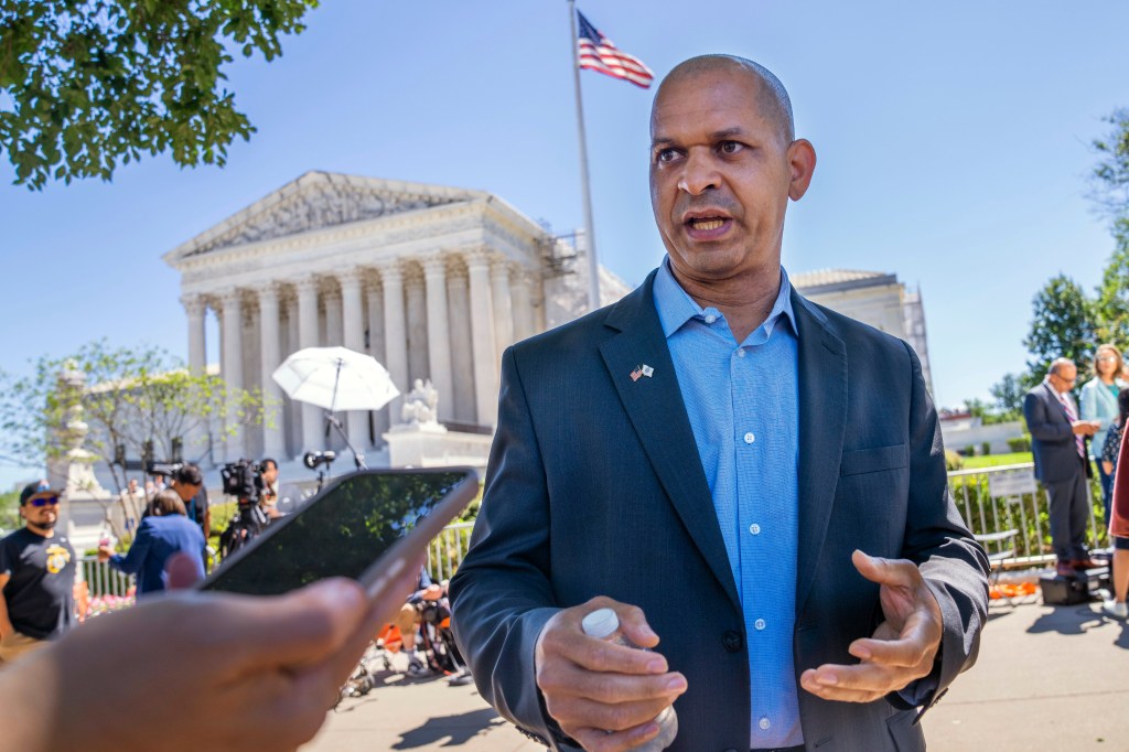 Officers who defended Capitol fight falsehoods over Jan. 6, back Biden