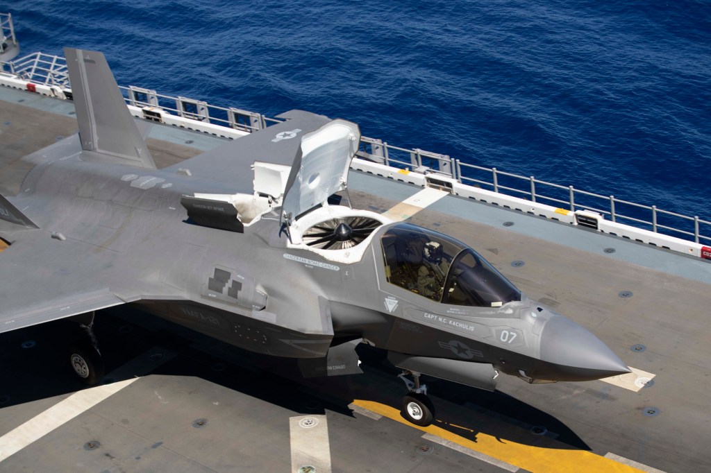 Vibrations caused another F-35 engine to fail before Texas mishap