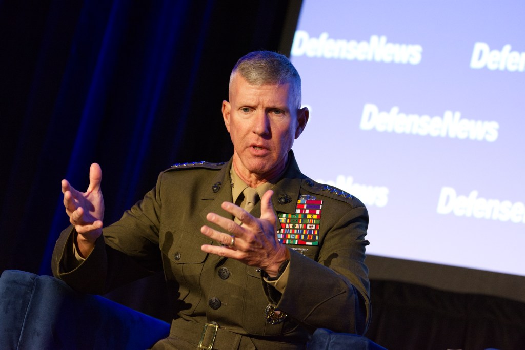 Top Marine general in stable condition after apparent heart attack