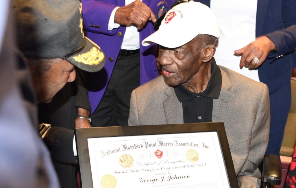 101-year-old vet receives medal for being one of the 1st Black Marines