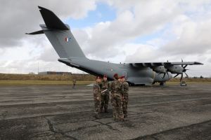 Airbus A400M cleared to drop more paratroopers through its side doors