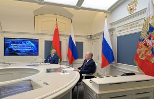 Belarus says its Russian S-400, Iskander missiles enter ‘combat duty’