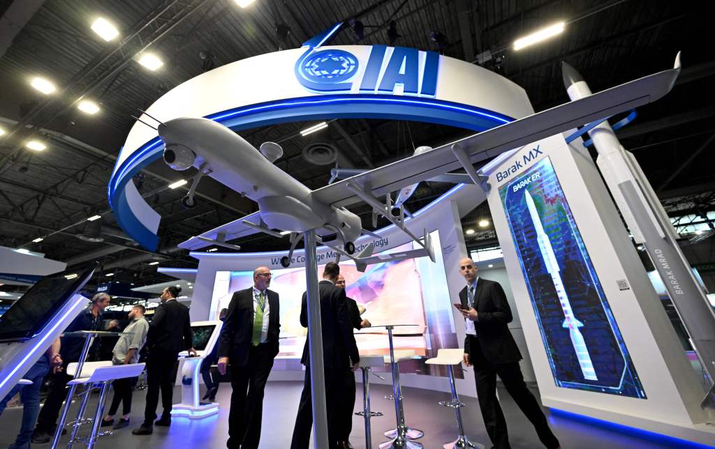 Israel to show fresh weapons at Paris Air Show