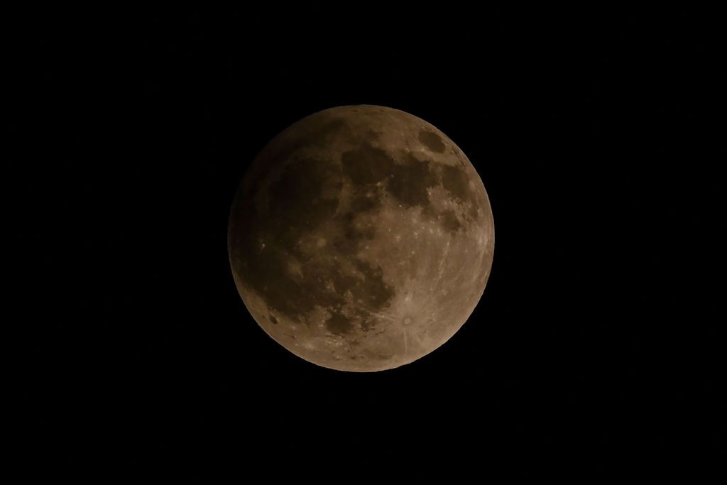 Intel agency mapping the moon to support future lunar navigation