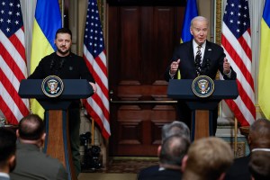 Zelenskyy asks Congress for more air defenses as Ukraine aid dwindles
