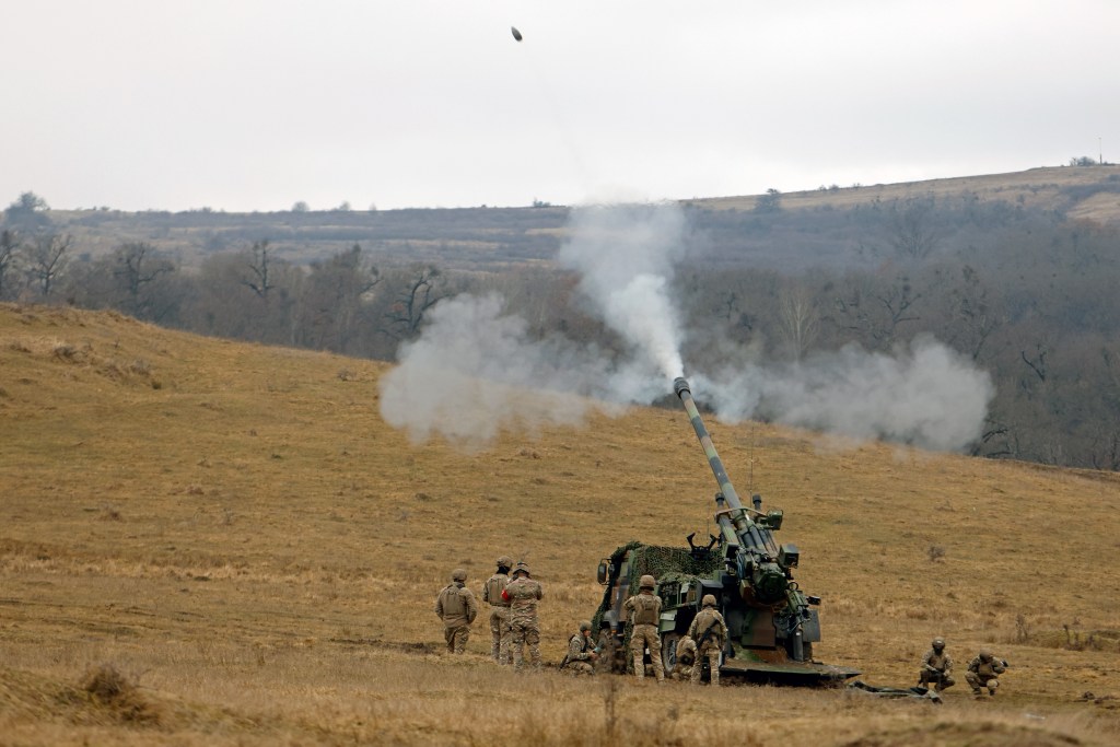 US-led artillery drill combines NATO nations’ firepower for mass effect
