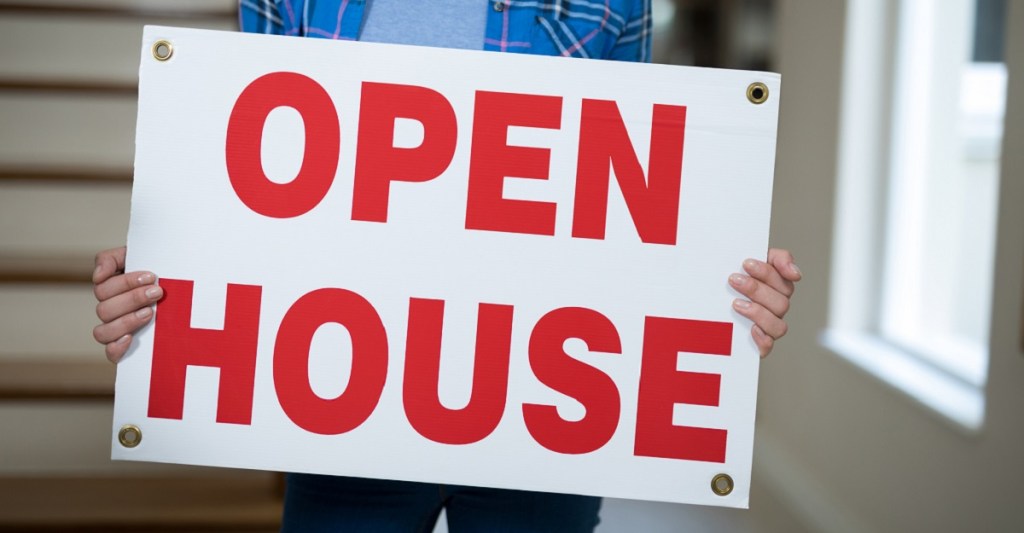 Selling your home before a PCS? 5 steps to smooth the process