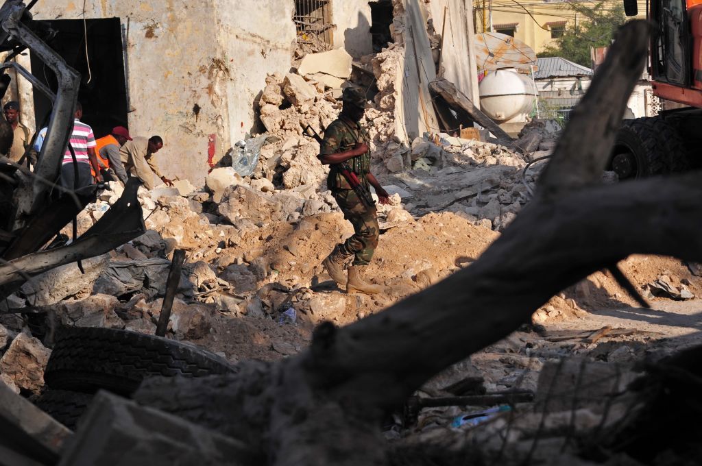 US airstrike kills more than 100 al-Shabab militants