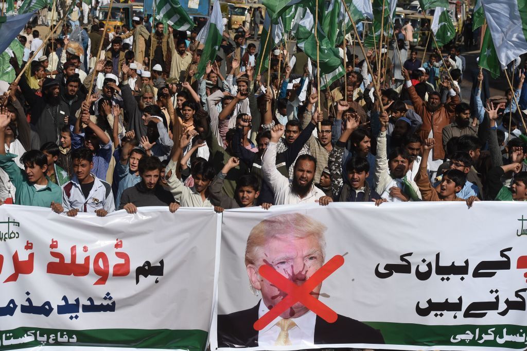 Dunford on the US-Pakistan relations: ‘I’m not giving up’