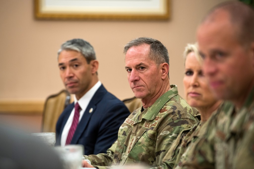 Air Force, Guard leaders could stay beyond retirement date under Senate stimulus package