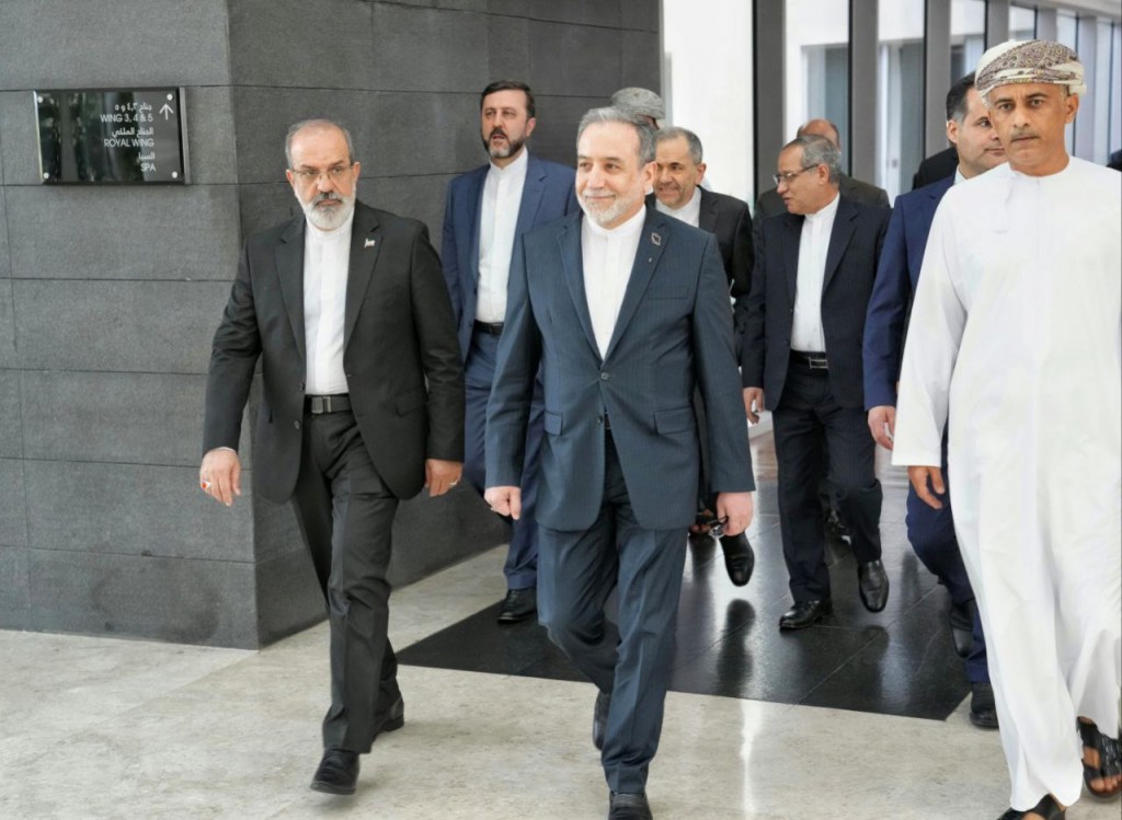 Negotiators push for more talks after US and Iran convene in Oman
