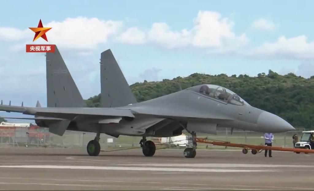 China to show off its new electronic-attack jet