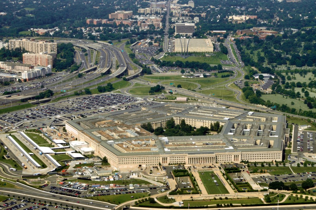 New watchdog report decries ‘revolving door’ between the Pentagon and defense contractors