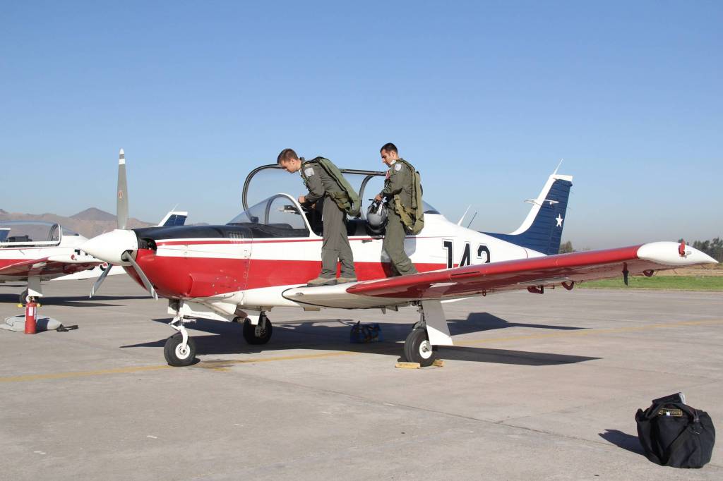 Chile kicks off push for locally made training aircraft