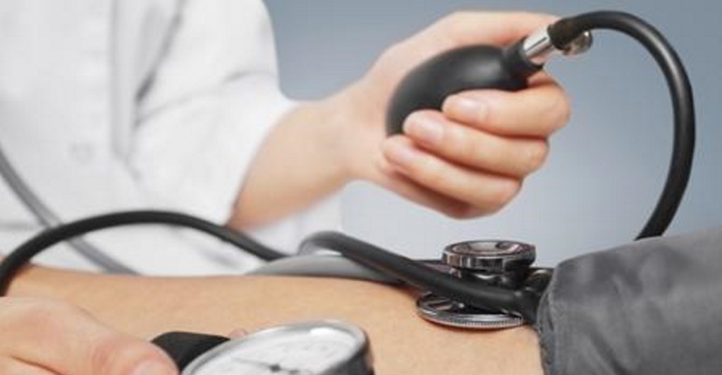 Senators want to extend grace period for reinstating tens of thousands of retirees’ lost Tricare Select coverage