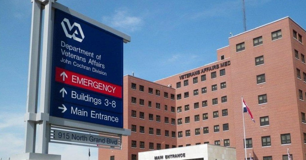 Veteran kills himself in VA medical center waiting room