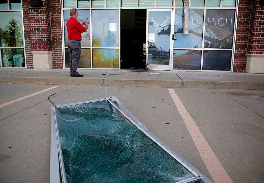 No injuries after explosion at Air Force recruiting center in Oklahoma