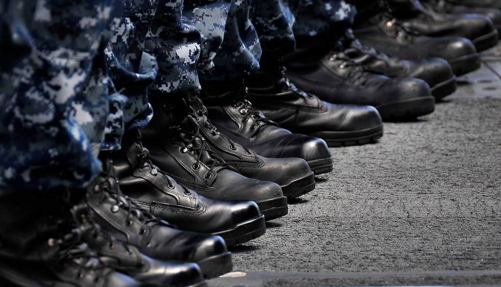 Are the Navy’s safety boots unsafe?