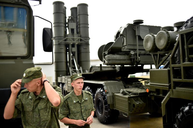 Turkey defense minister announces timeline for S-400 deployment