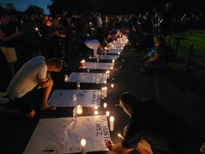 Vigil held at Marine Corps Memorial for 13 service members killed in Afghanistan