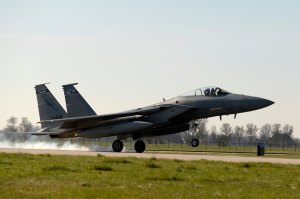 Air Force demonstrates new airborne networking