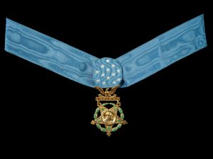 Senators urge Pentagon to ease deadline of Wounded Knee medals review