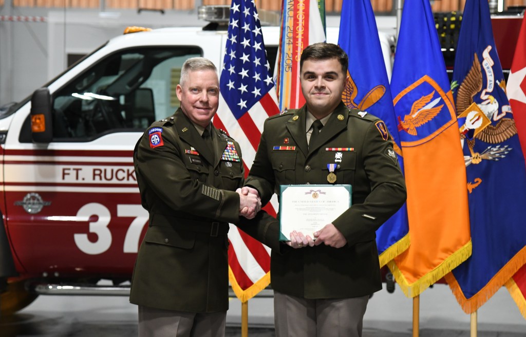 Fort Rucker soldier earns Soldier’s Medal for saving man from fire