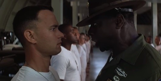 Tom Hanks challenges Army sergeant to a push-up contest at the Oscars