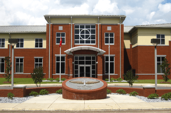 Fort Rucker trainee charged with murder in entrenching tool killing
