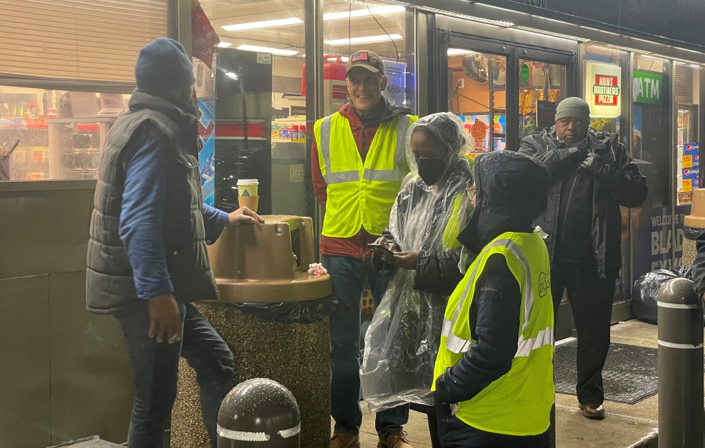 VA secretary aids in D.C. census count of homeless veterans