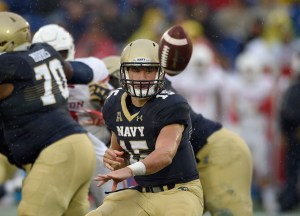 Navy, Temple reach AAC championship game on the run