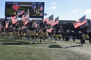 Temple cruises past Navy 34-10 to capture AAC championship