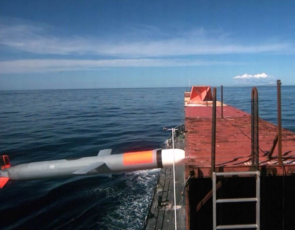 Raytheon Tomahawk missile enhanced to engage targets at sea