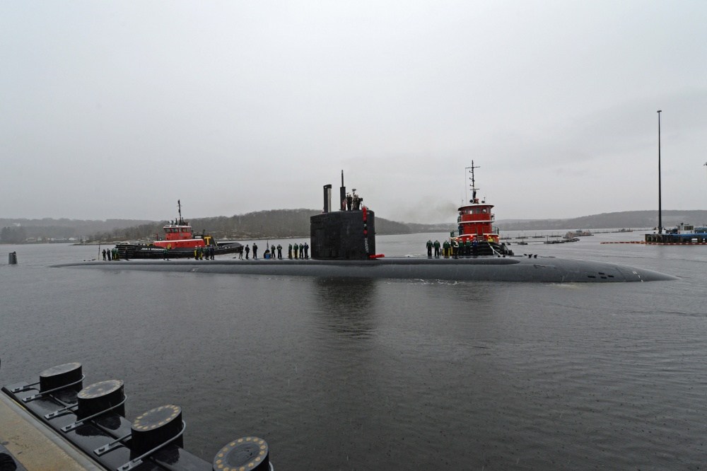 Cook stabbed sub shipmate, service says