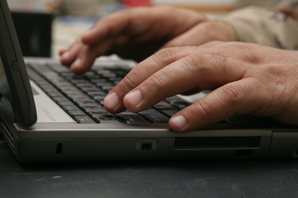 DoD contractor hit by computer virus says it wasn’t a target