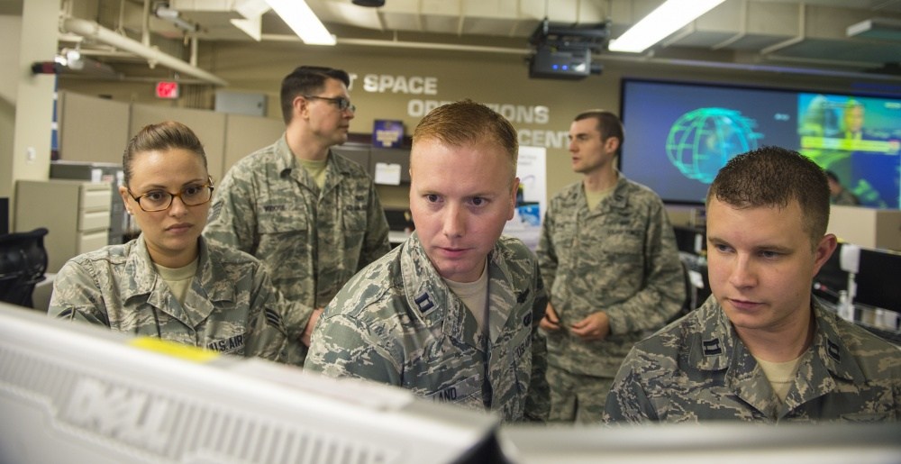 DISA chooses 20 small businesses for big IT contract