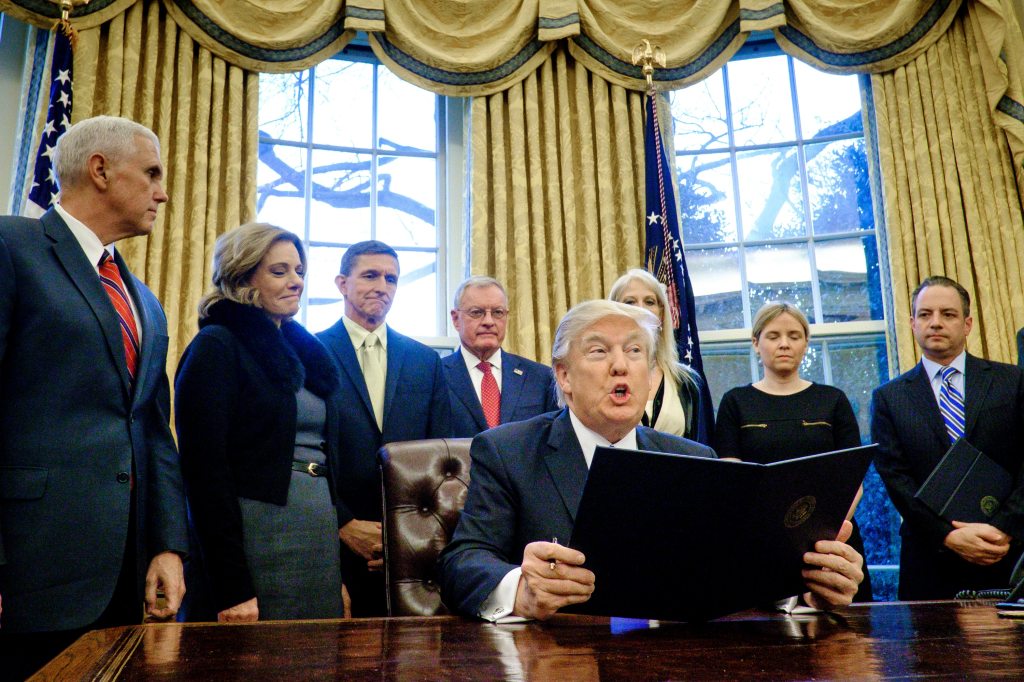 New Trump committee to tackle IT modernization for agencies