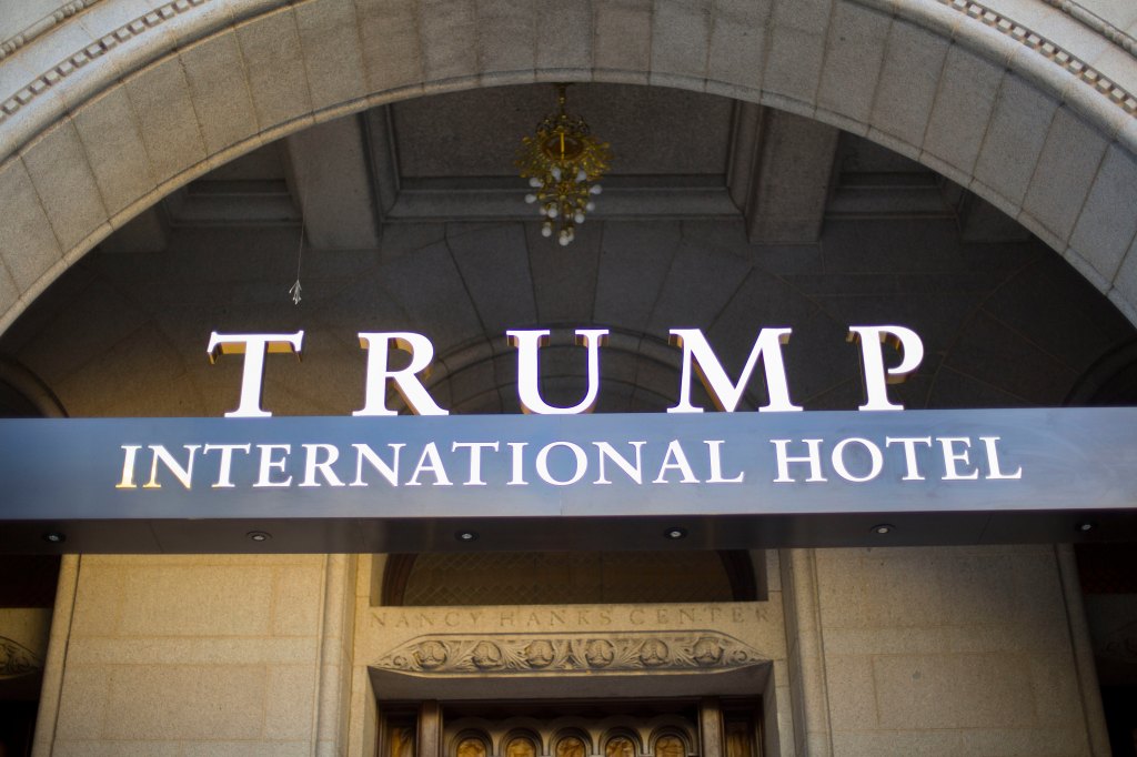Lawmaker wants ban on feds staying at Trump hotels